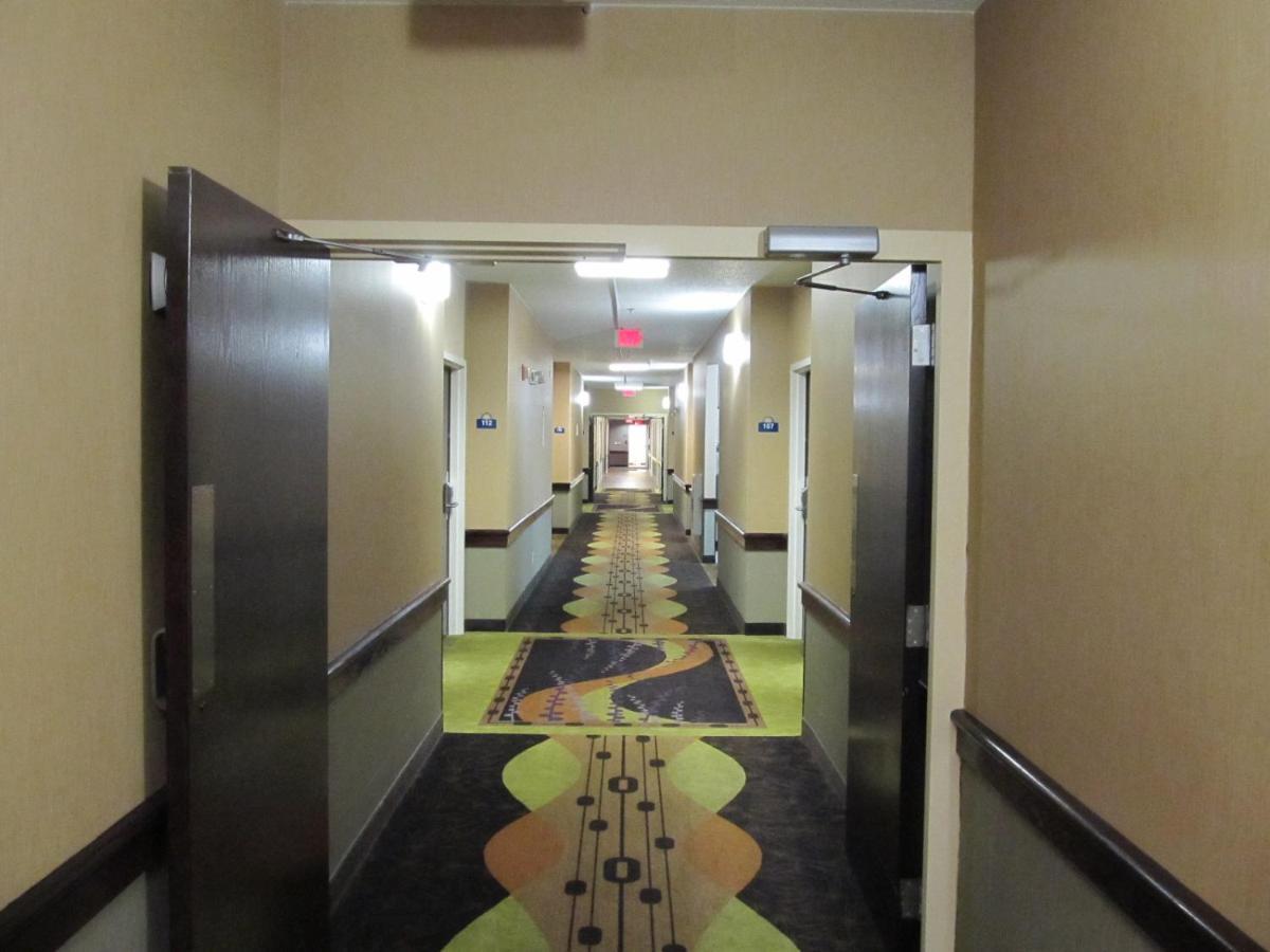 Days Inn By Wyndham Brewerton/ Syracuse Near Oneida Lake Kültér fotó